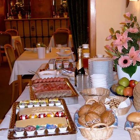 Stadt-gut-hotel Haus Germania